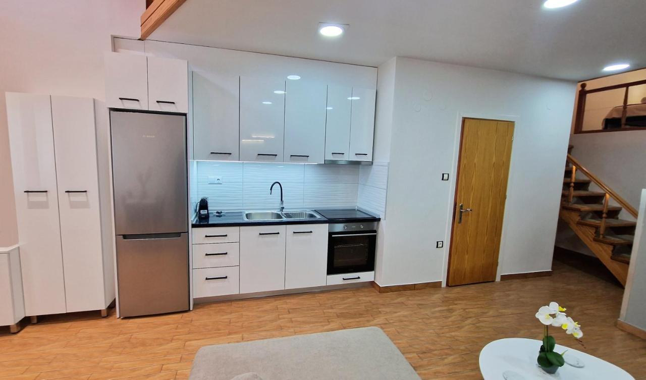 Pg Luxury Apartment Kavala Exterior photo